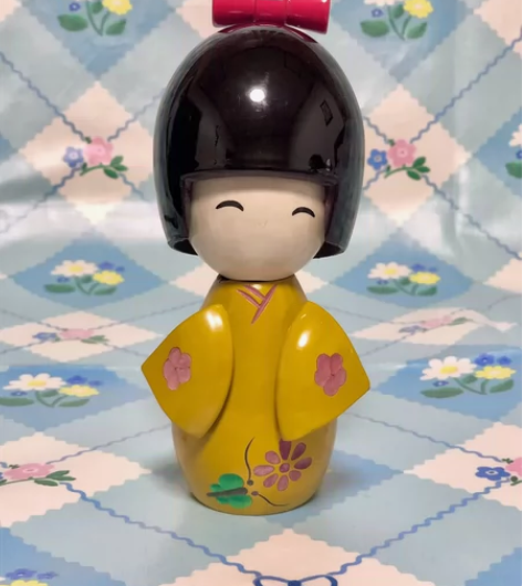 【包邮】木质日本和服娃娃玩偶摆件(头可动)...