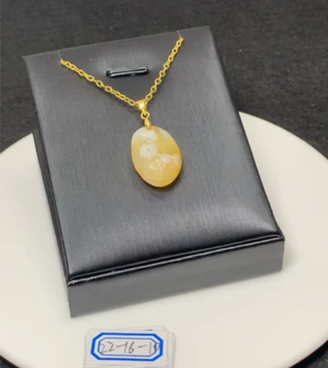 【豆豆】善善盐源锁骨链，鲜嫩的颜色，飘白花...