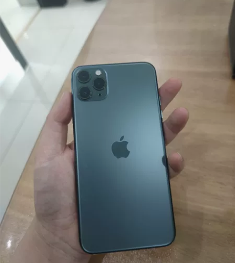 11promax256 暗夜绿。自用女士一...