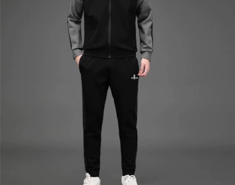 新款捡漏！！！正品！比音勒芬休闲运动套装男...