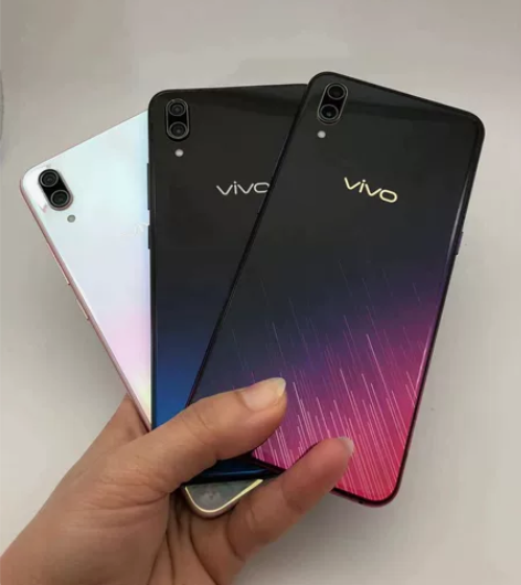 Vivox23幻彩 九成新6+128全网通...