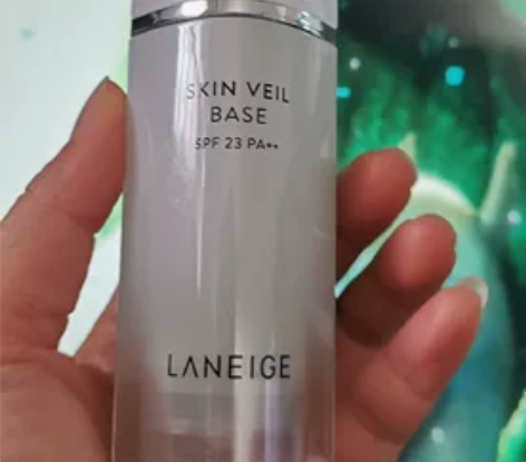 兰芝隔离绿色，不喜欢这个色号，天猫官网上买...