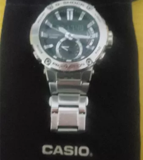 卡西欧光动能手表，型号GST-B200。有...