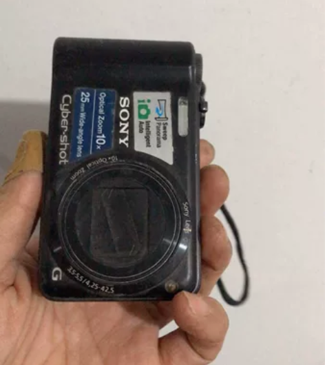 索尼H55数码相机 电池盖掉了,机器功能正...