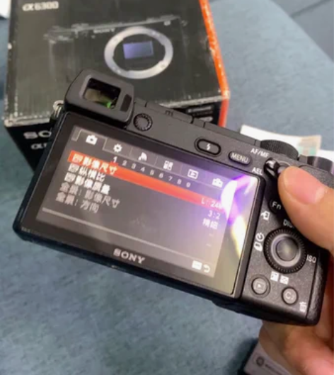 索尼微单a6300相机  单机不带镜头 快...