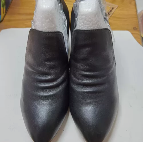 身体原因不能穿有跟的鞋子了 女单鞋,没穿过...