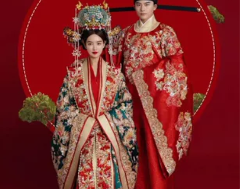 金宝中式宋制汉服拖尾婚服新款凤冠霞帔定制男...