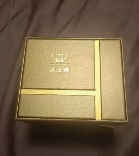 正品天王表盒天王表 感兴趣的话点“我想要”...