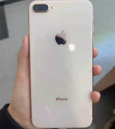 出售一闲置苹果8plus，因用的比较爱惜9...
