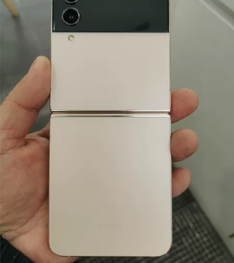 三星 Galaxy Z Flip 4（5G...