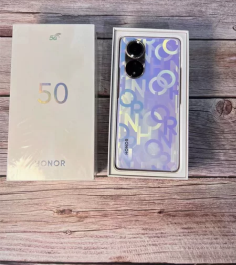 荣耀50全套盒子充电器都在，8+256G曲...