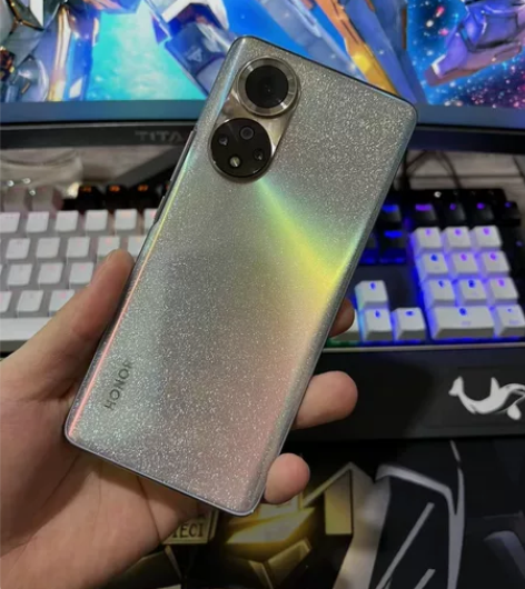 荣耀50 8+256G全网双卡5G 成色靓...