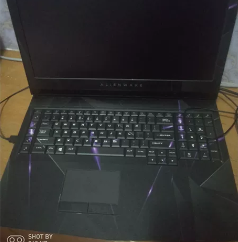 外星人笔记本，高配，急售，吃鸡、设计杠杠的...