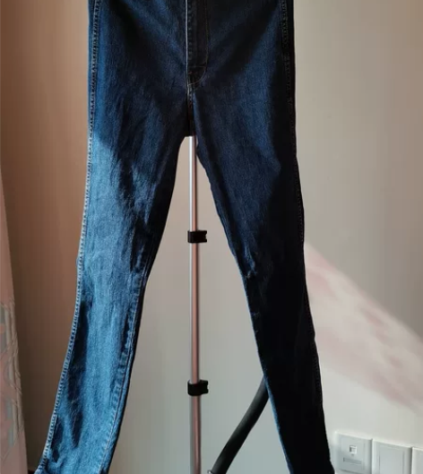 HM女士修身牛仔裤，160码，25吗，专卖...