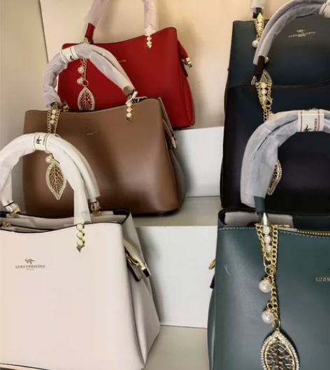 袋鼠真皮女士包包新款百搭大容量时尚单肩包斜...