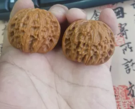 磨盘41+,肚38高34+ 买时43,尺寸...