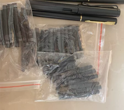 六品堂钢笔式毛笔3只，送字帖，墨囊，偏远不...