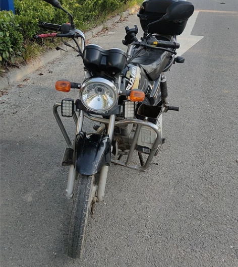 铃木骏驰125。因为买车了，闲置，所以转给...