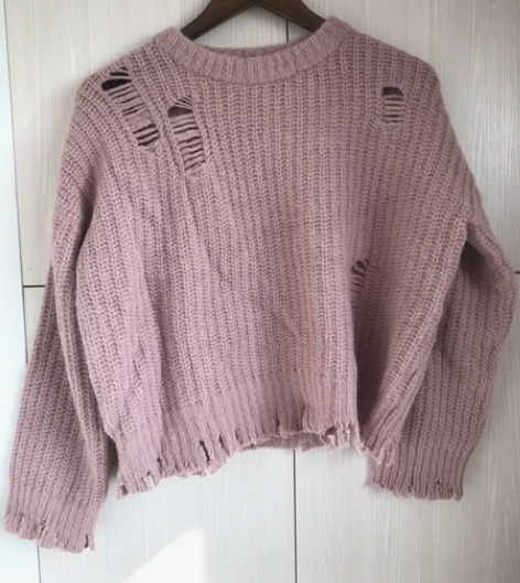 韩国代购粉紫色时尚破洞毛衣，颜色很好看，很...