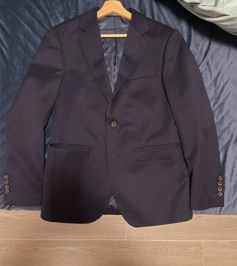男士西服藏青色 L码，只穿过一次，闲置了，...