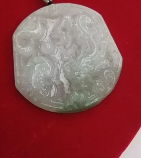 玉雕非常漂亮。 想卖掉，看好要就来私聊我 ...