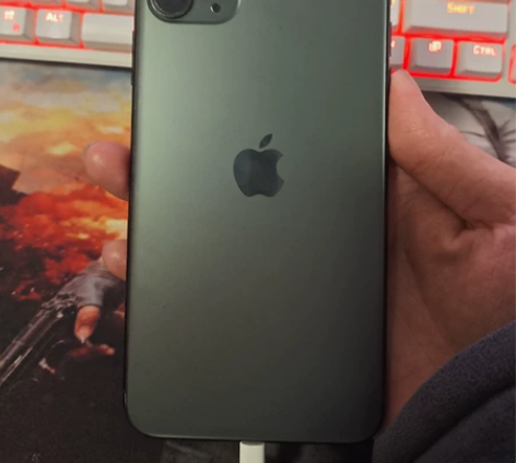 11 Pro max256G暗夜绿换原拆屏...