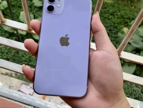 姐姐用的一手苹果11，128G，外观很新 ...