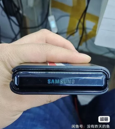 三星(samsung) Galaxy Z ...