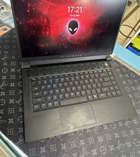 个人一手自用 绝对的精品 戴尔 /DELL...