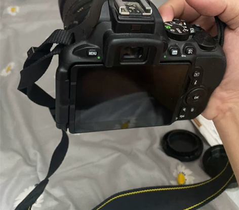 尼康d5600 适合拍风景照，买来带出去不...