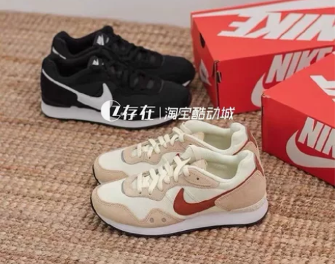 Nike华夫复古运动鞋 245码 App购...