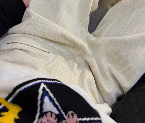 奶白色垂感休闲褶皱阔腿裤女小个子高腰拖地裤...