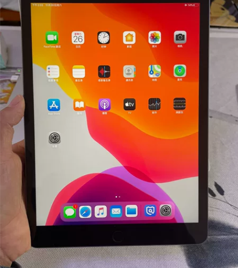 二手ipad7代 32g  2020年购买...