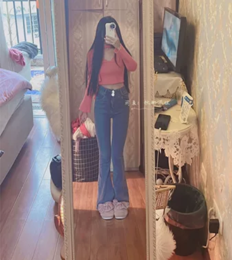 学姐自拍粉色毛衣针织衫，七成新。针织面料，...