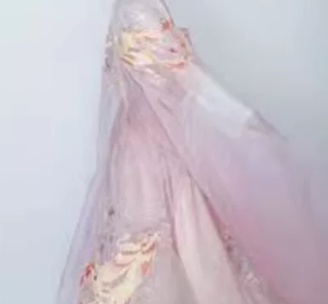 五五年的凤归云和绝版的凤来夕二手汉服默认瑕...