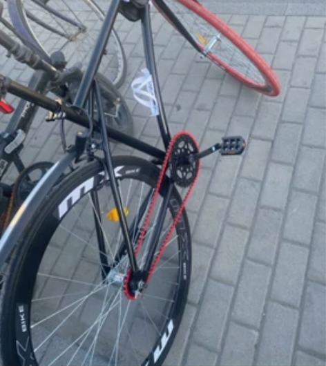 26寸死飞，9.9新，刚买了一周，因为要准...