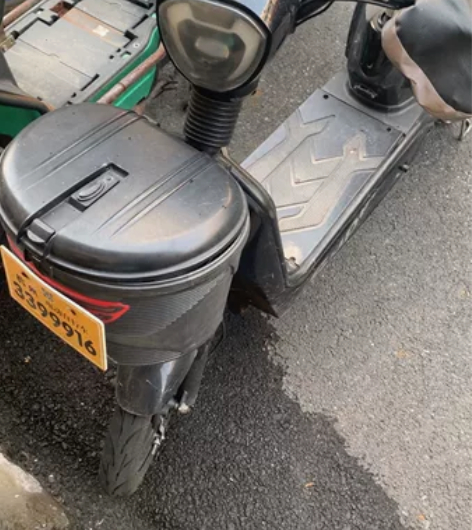 出电动车，电瓶车。新国标黄牌，外观有点旧，...