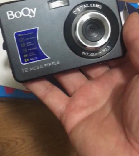 全新台湾 BoQy/宝淇数码相机.品相完美...