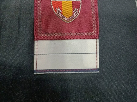 日制校供 ，知名，不知名 学生裙，零售，批...