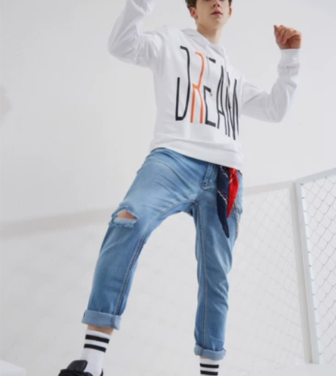 美特斯邦威卫衣男连帽新款秋季字母印花套头休...