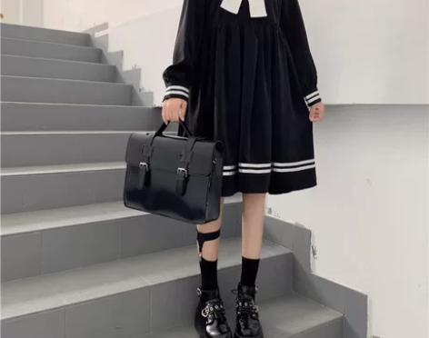 学院风长袖连衣裙女学生韩版宽松中长款日系小...