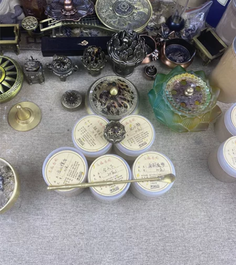 香粉熏香 感兴趣的话点“我想要”和我私聊吧～