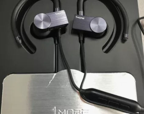 1more  万魔蓝牙4.1耳机 感兴趣的...