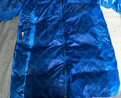 男士羽绒服 感兴趣的话点“我想要”和我私聊...