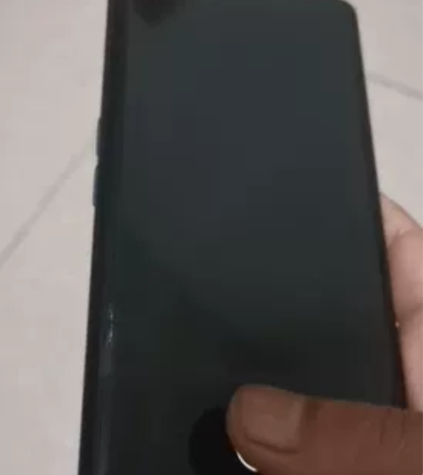 OPPO findx2碧波8+256 屏幕...