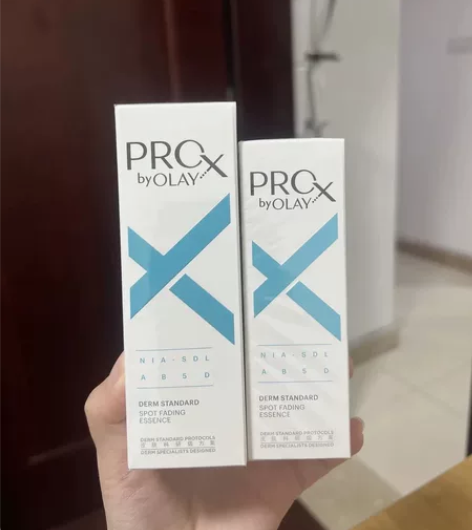 OLAY第2代淡斑小白瓶精华 40ml 7...