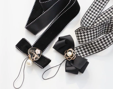 手机挂绳长款，短款，。喜欢的直接拍，私信我...