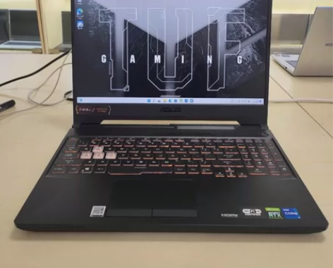 华硕飞行堡垒9  i7-11800H/RT...
