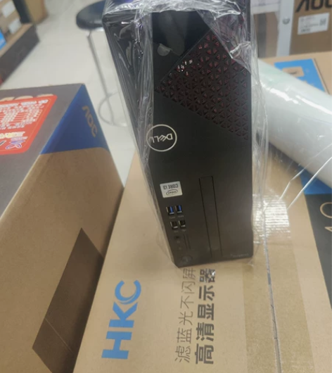 出一个戴尔原装机器，全新货，未拆封，i3 ...