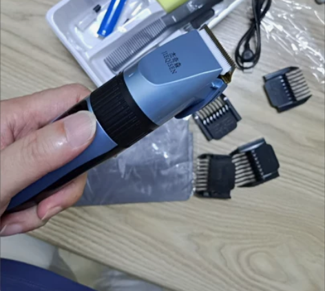 【全新】店铺关门处理一批剃头刀电动推子理发...